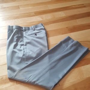 Gray pants, 30x30